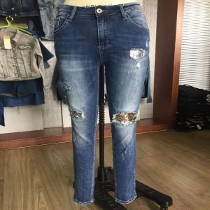 jeans da donna con decorazione in paillettes WSMC7056