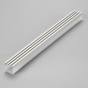 profilo di alluminio con copertura del pc ha fine i cappucci e crescente clip per condotto striscia