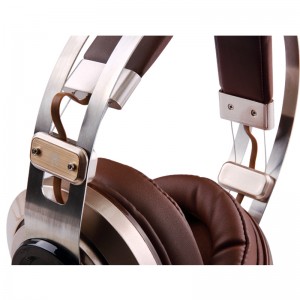 Cuffie da gioco metalliche 2018 PRO 7.1 a cancellazione di rumore con tecnologia a vibrazione