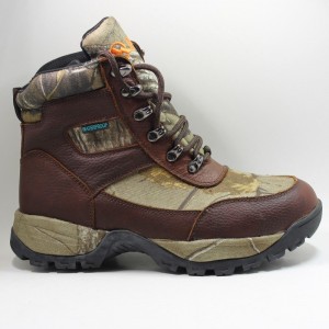 impermeabile e uomini \ 'a caccia di stivali