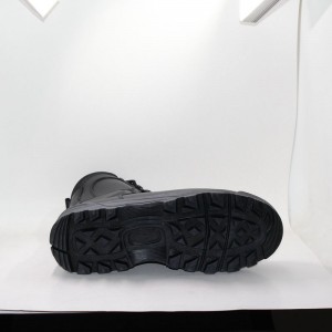 uomini \ in vera pelle esercito contro gli stivali militari con cerniera