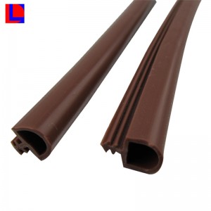 Striscia di guarnizioni in silicone estruso su misura