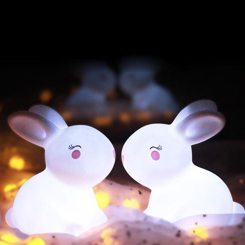 Tenere fuori la colla piccola decorazione giocattolo notte bianca coniglio notte