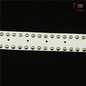 Ultimo cinturino in pelle bianca con fibbia in metallo