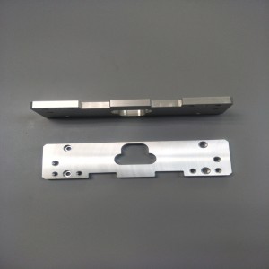Nuovi prodotti CNC di pezzi meccanici per attrezzature mediche Assambly