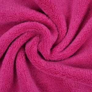 Pigiama adulto morbido in pile da donna