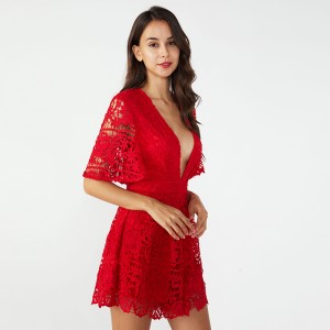 Tuta corta sexy delle signore di un pezzo ricamate ricamate rosse per le donne