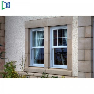 Finestre scorrevoli verticali in alluminio a doppia impiccagione con trattamento superficiale di verniciatura a polvere