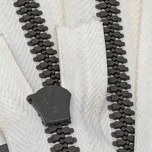 Cursore autobloccante verniciato a denti chiusi Fashion RIRI con cerniera in plastica con chiusura a chiave 9