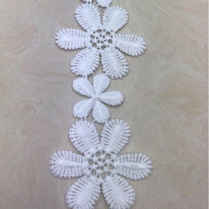 Pizzo di seta 11 # latte ， Pizzo di poliestere / nylon lace Pizzo di cotone