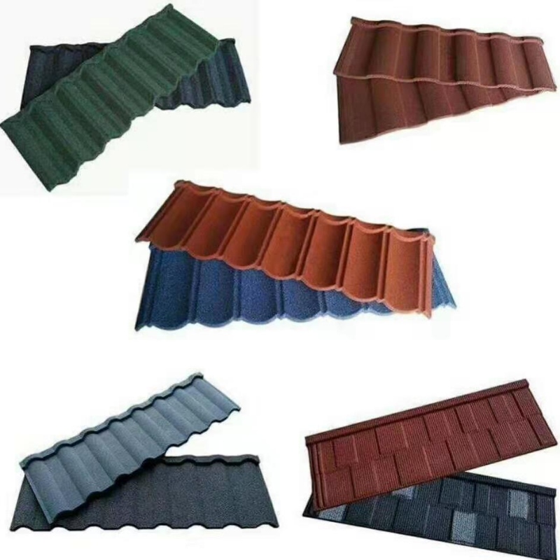 Piastrella per tetti in metallo con rivestimento in pietra