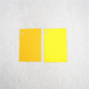 Sottobicchiere con isolamento termico in silicone