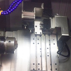 Vendita calda del macchinario del tornio di CNC del metallo Pakistan