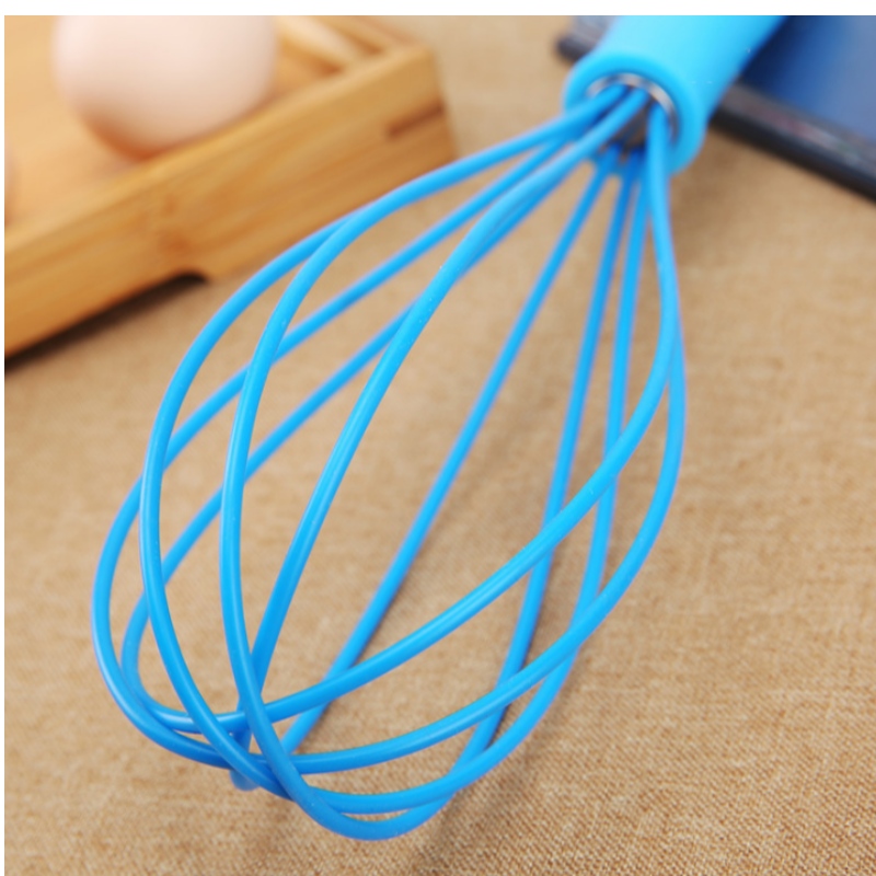 Agitatore per uova in silicone Agitatore manuale in silicone di alta qualità con impugnatura antiscivolo in silicone da cucina