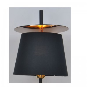 Lampada da parete moderna con paralume in tessuto e foglio decorativo PB