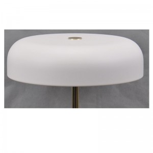 Lampada da tavolo a LED con base in marmo e paralume in metallo