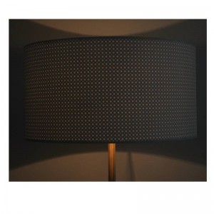 Lampada da terra moderna con paralume in tessuto