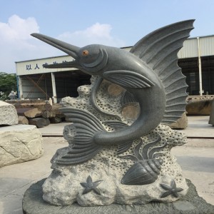 Grandi sculture e sculture in pietra di squalo dinosauro del delfino dinosauro Pura opera d'arte naturale