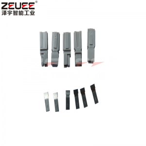 Inseritrice automatica per componenti in plastica