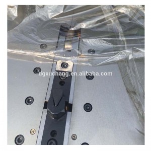 piegatrice manuale per scarpe che realizza matrici per taglio di fili d'acciaio