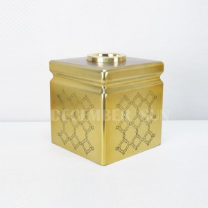 Accessori da bagno rotondi in vetro dorato con motivo a mosaico intagliato a laser