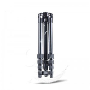 I kit treppiede pieghevole Kingjoy SF056 a 5 sezioni con ripresa a basso angolo e colonna centrale possono essere utilizzati come monopiede