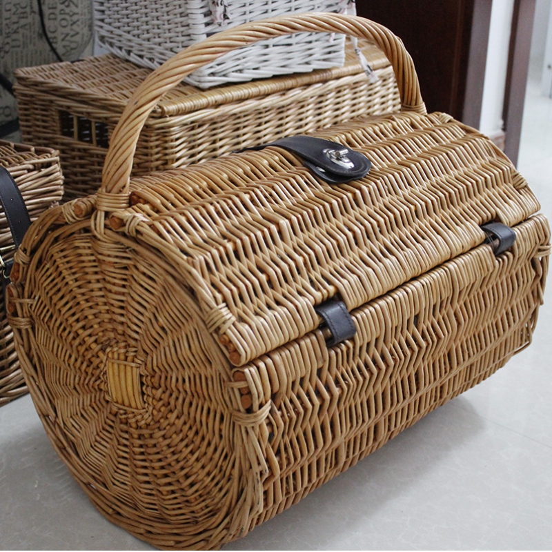 Raggio di forma Willow Picnic Basket