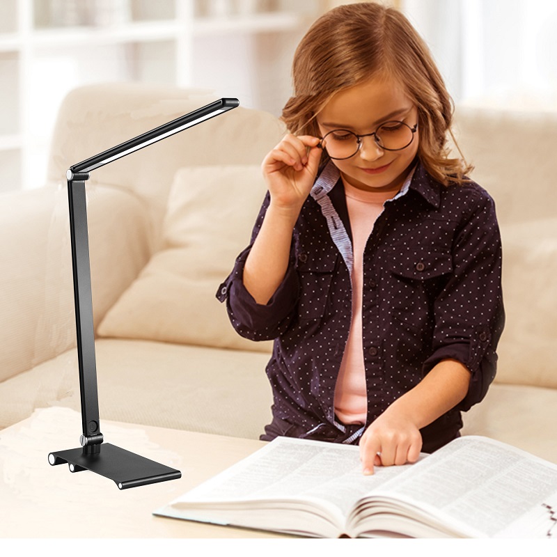 129ts LED Desk Lamp Touch Table Lampade per lo studio in camera da letto