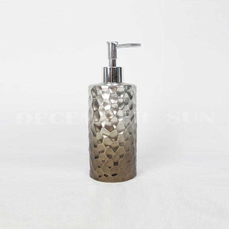 2019 Set di accessori da bagno in ceramica ben venduti