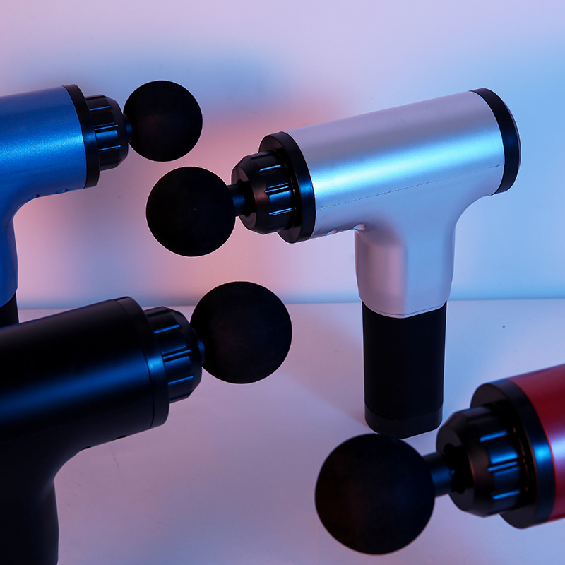 Massaggiatore per rilassamento muscolare con pistola per massaggio a vibrazione palmare 7.4V