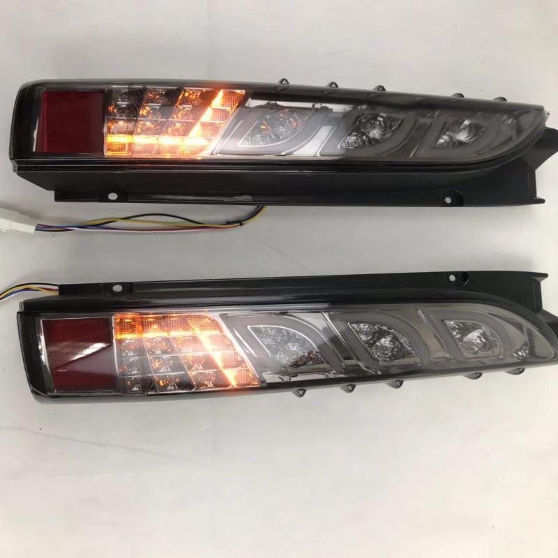 Luce di coda per Toyota Hiace 2006~2018, Toyota Hiace 2006~2018