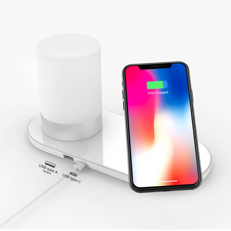 Lampada RGB con ricarica wireless (per iPhone o telefono Android)