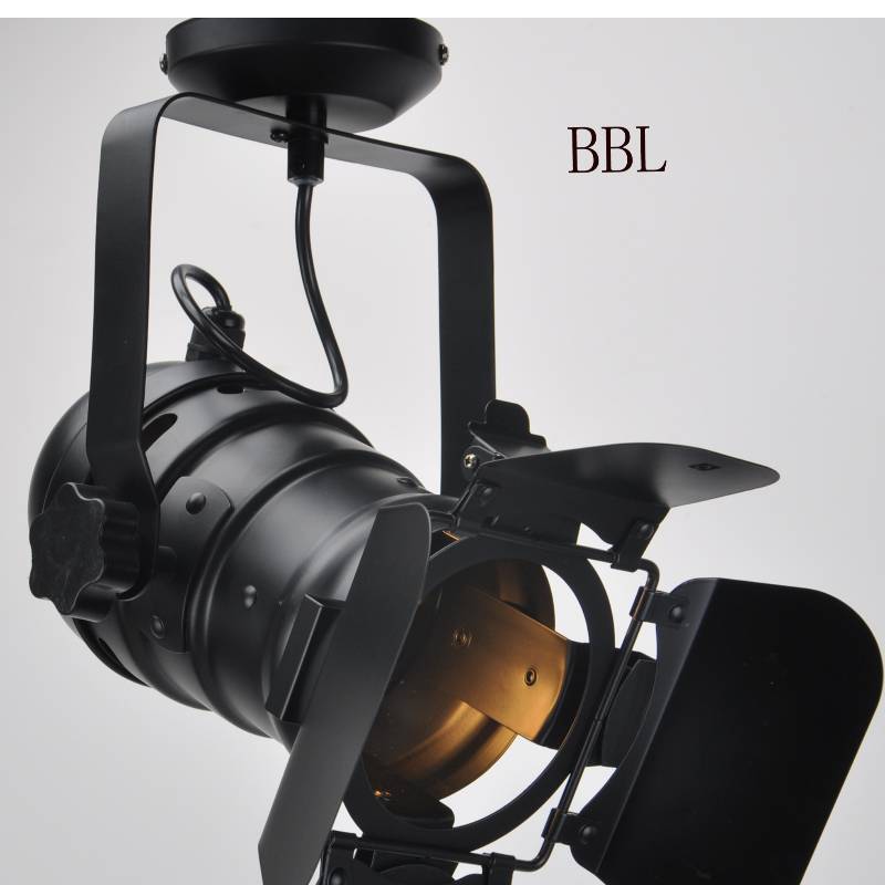 La luce spot film-1 con coperchio e staffa a U, può regolare la direzione