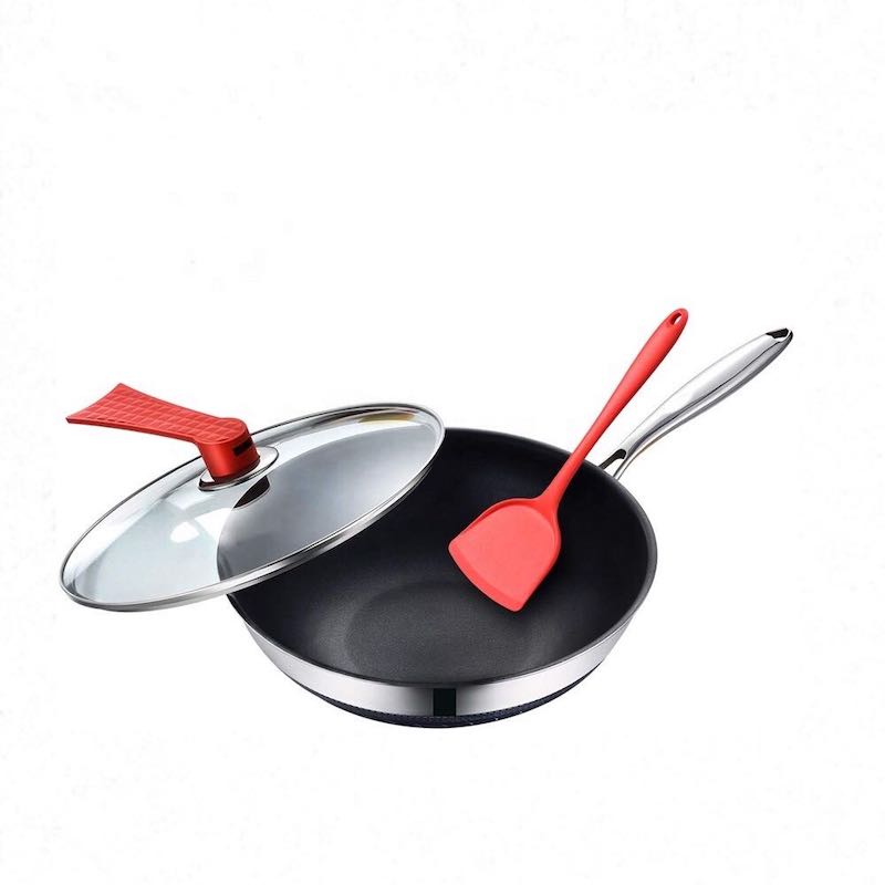 wok in acciaio inossidabile con coperchio