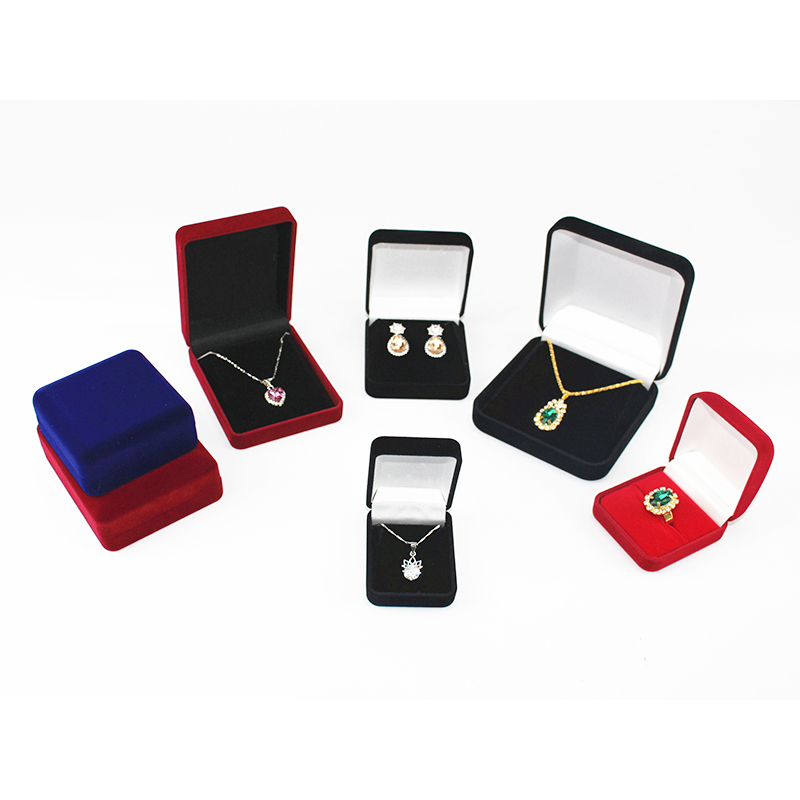 Scatola regalo di gioielli scatola di velluto