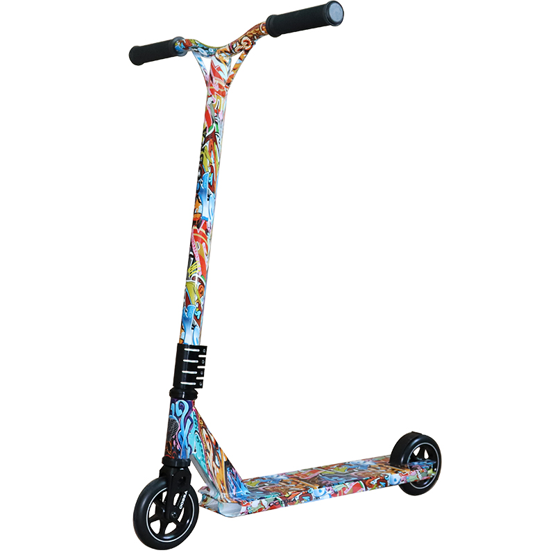 110mm scooter acrobatico (graffiti)