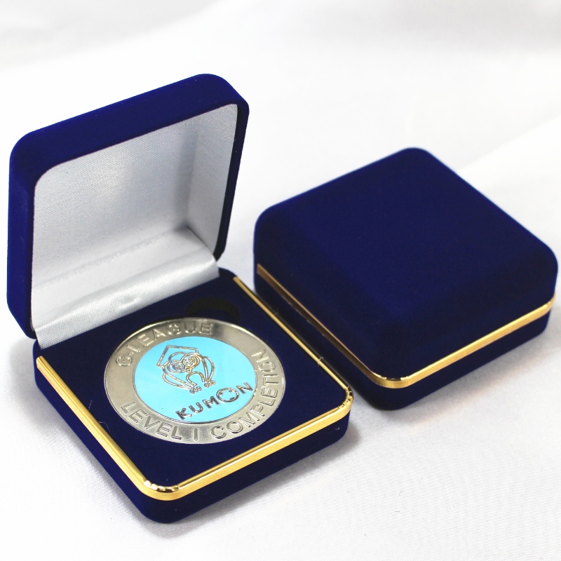 Elemento D-17 forma rotonda Velvet Box per pedali, monete -, distintivo, mm.65*68*29, pesi circa 40g.