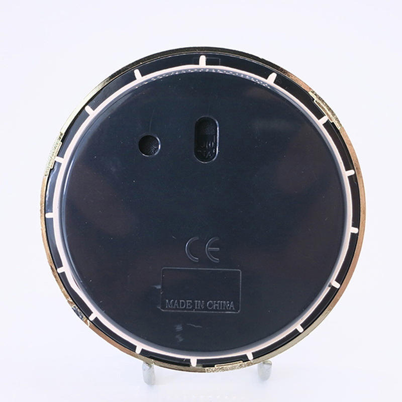 70mm telaio in oro bianco in fondo all'orologio