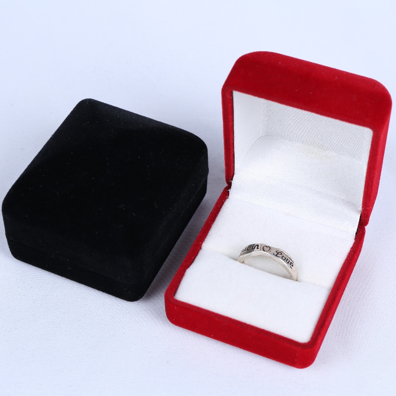 Elemento D-57 forma rotonda Velvet Box per anello, medaglia &Q badge, mm.45*52*41, pesi circa 30g