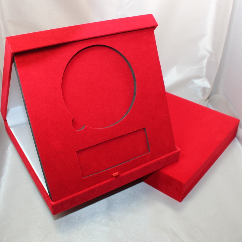 Elemento V-23L Flanelette quadrata per 150*150mm monete mutiple, medaglie e distintivi, ecc. mm.192*192*40, pesi circa 335g