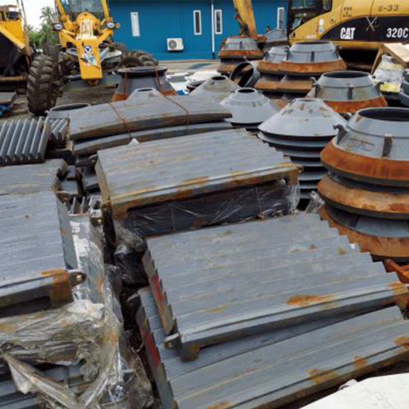 20190114 giapponese Nakayama RC4228 SK3624, NSC200, NCC40H, NCCH42H, NCC45H, SR120C parti del frantoio in Cambogia