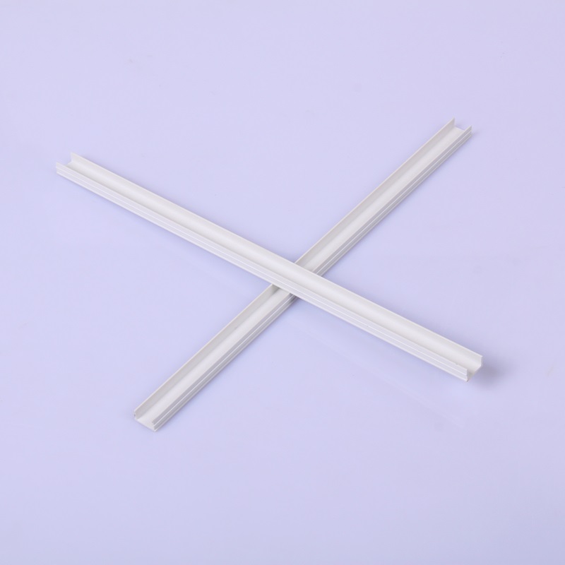binario scorrevole in plastica in pvc canale in pvc a forma di U con prezzo basso per parti del cassetto della finestra