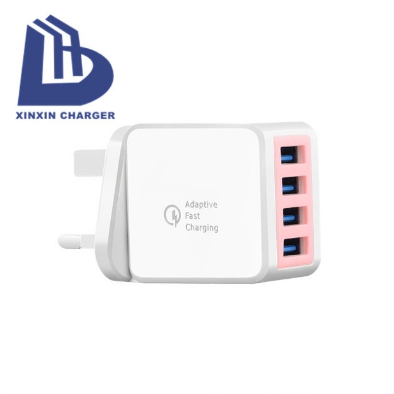 EU/US/UK Plug 2.1A 4 Port USB Charger AC Travel Charter Adapter caricabatterie portatile 18W 3.0 a ricarica rapida