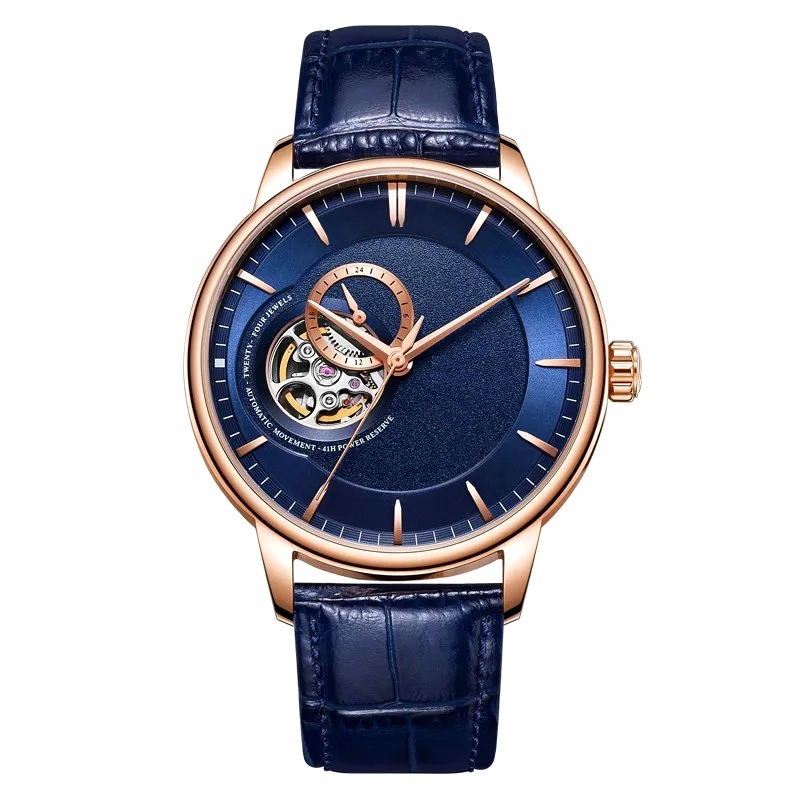 Un orologio meccanico in stile semplice...