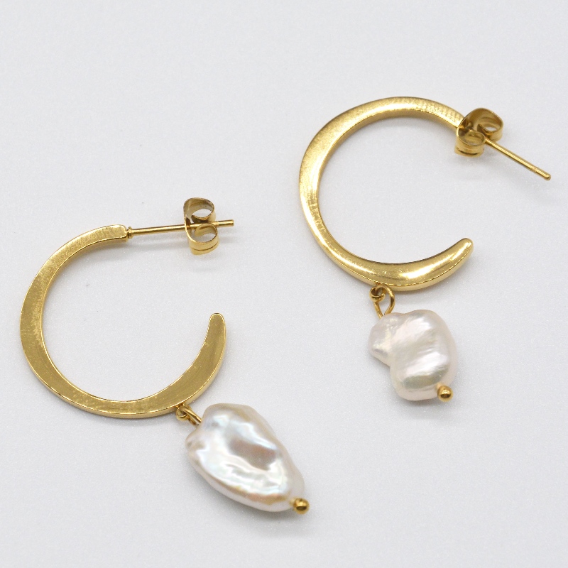 Semplici orecchini di perle imitazione oro orecchini pendenti a forma di C orecchini pendenti lunghi da donna gioielli Cina fabbrica di lavorazione dei gioielli Ruifanbao