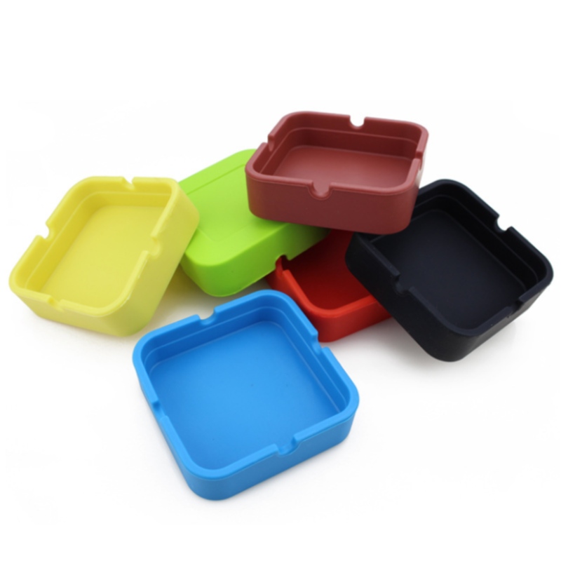 Posacenere quadrato piccolo