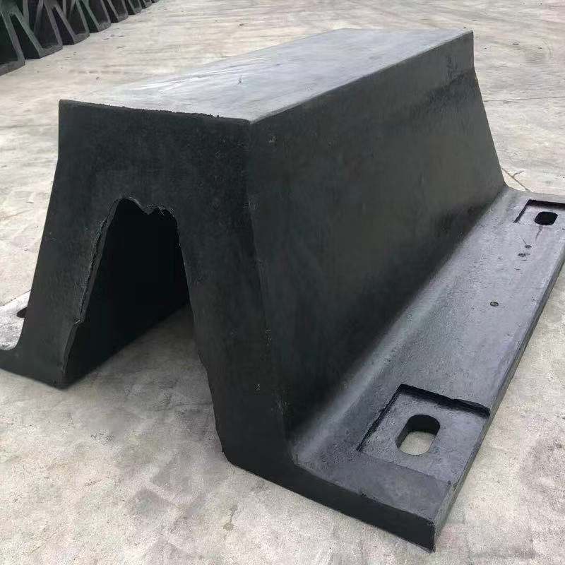 Fender solido di gomma marina super arcata