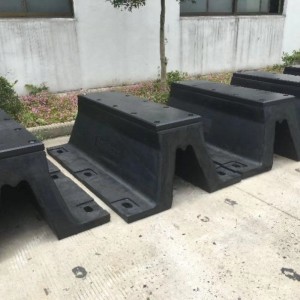 Marine Solid Arch 250H Rubber Fender Factory con High E.A.
