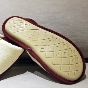 Britain Towel Slides