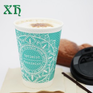 Tazza di caffè in carta da parati ondulata da 12 once